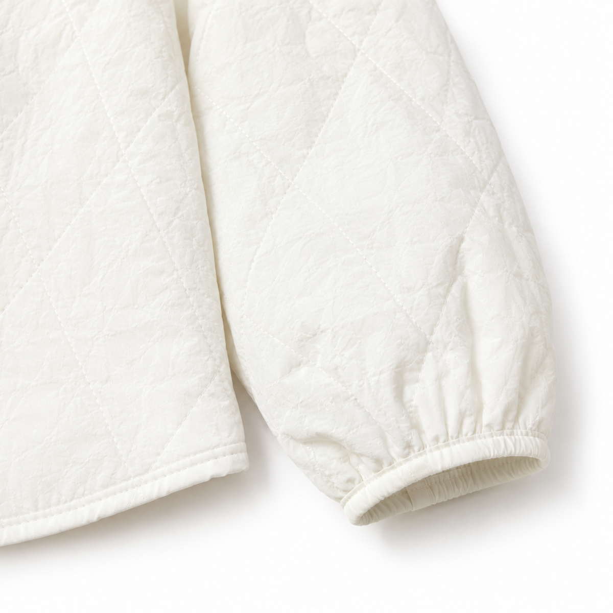 The Mabel Quilted Liner Jacket - 白色 - cuff seam detail